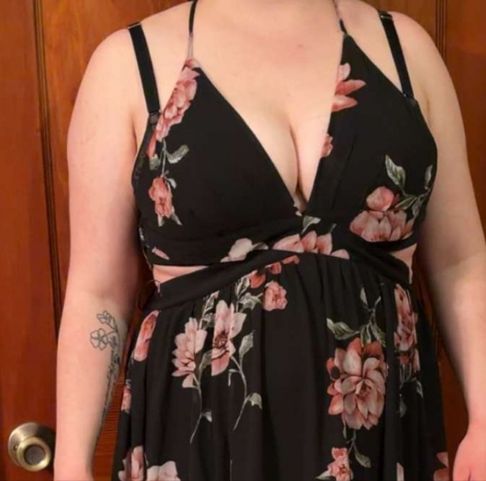 Fashion Nova Black Floral Maxi Dress